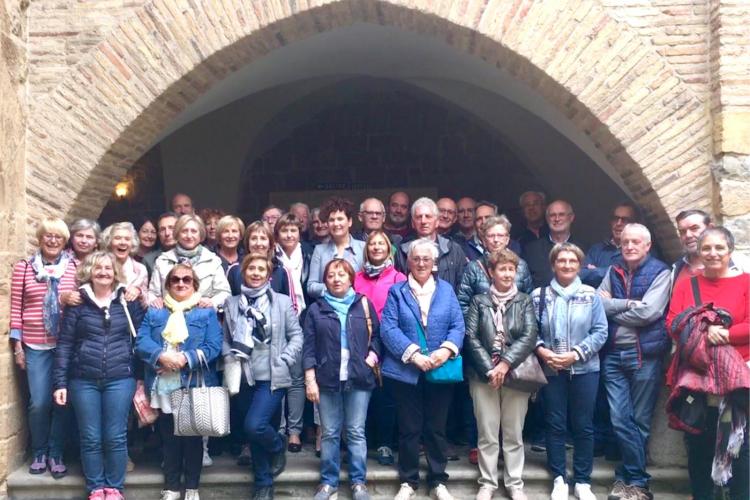 Un grupo de la Asociación de Personas Mayores Larrain de Barañáin visita la Cámara de Comptos