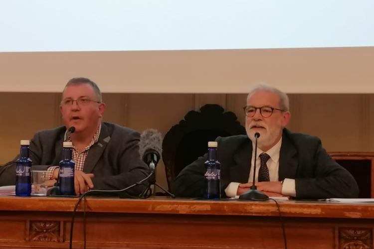 Ignacio Cabeza e Ignacio Amatriain, en el acto de clausura de las jornadas.
