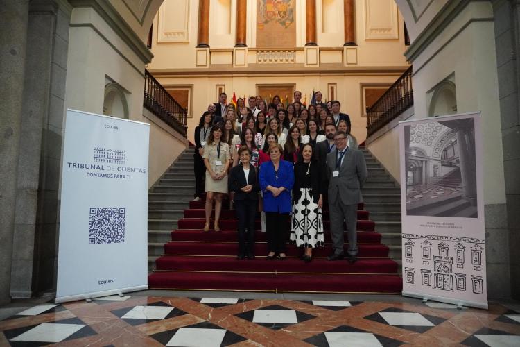 Participantes en el encuentro de jóvenes profesionales de los tribunales de cuentas.
