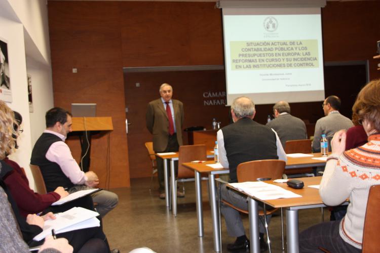 Vicente Montesinos ofrece un seminario sobre el futuro de la contabilidad