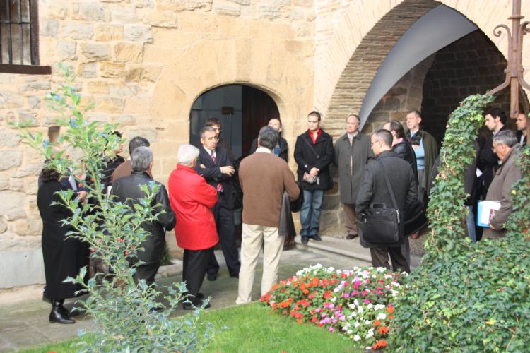 Visita de los participantes en el congreso sobre recaudadores de impuestos